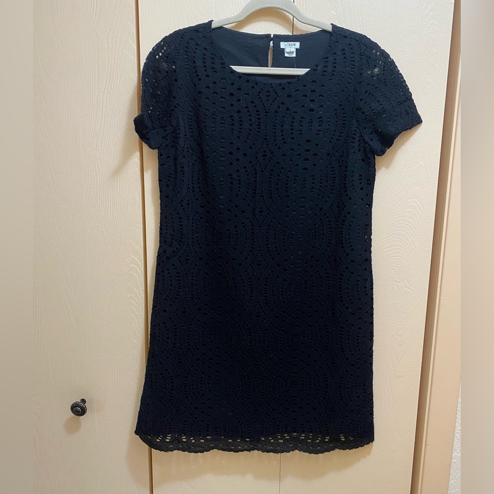 J CREW Black Lace Lined Shift Dress with Scalloped Hem Size 4 Short Sleeve NWT
